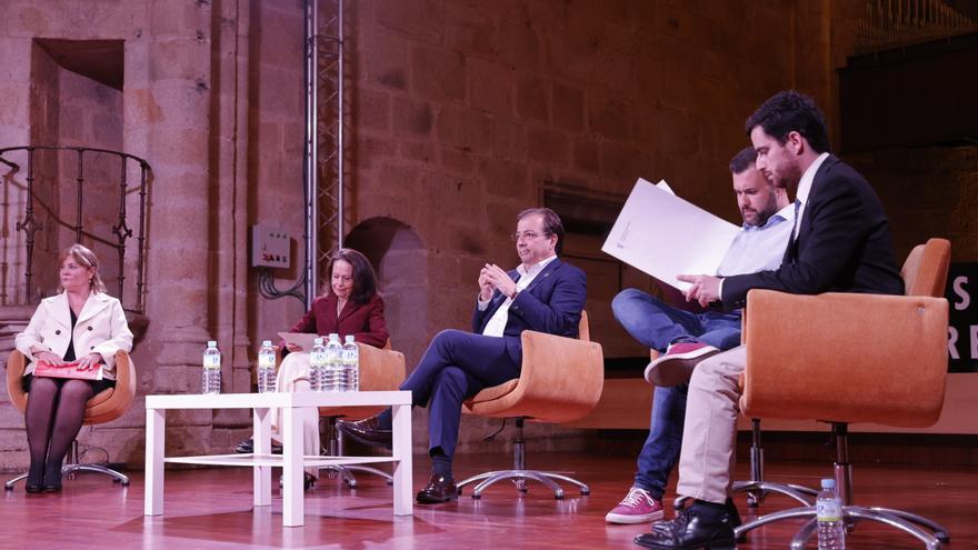 Un congreso reúne en Cáceres a más de 200 expertos en Derecho Constitucional