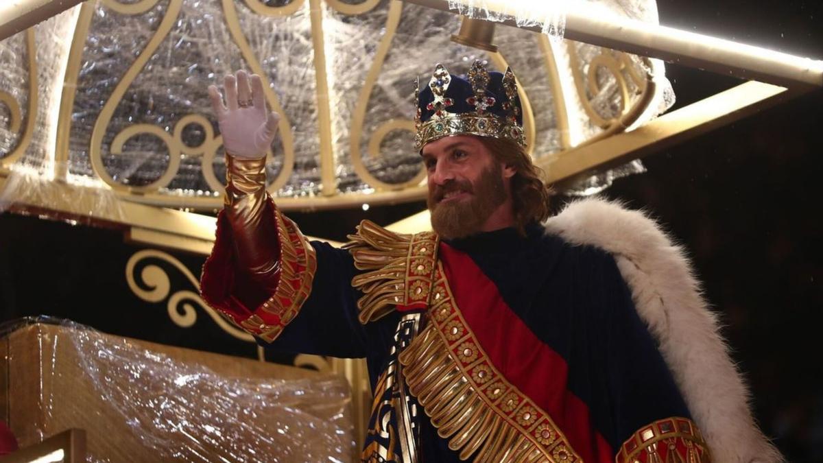El Rey Baltasar desatada la locura en la Cabalgata de Madrid