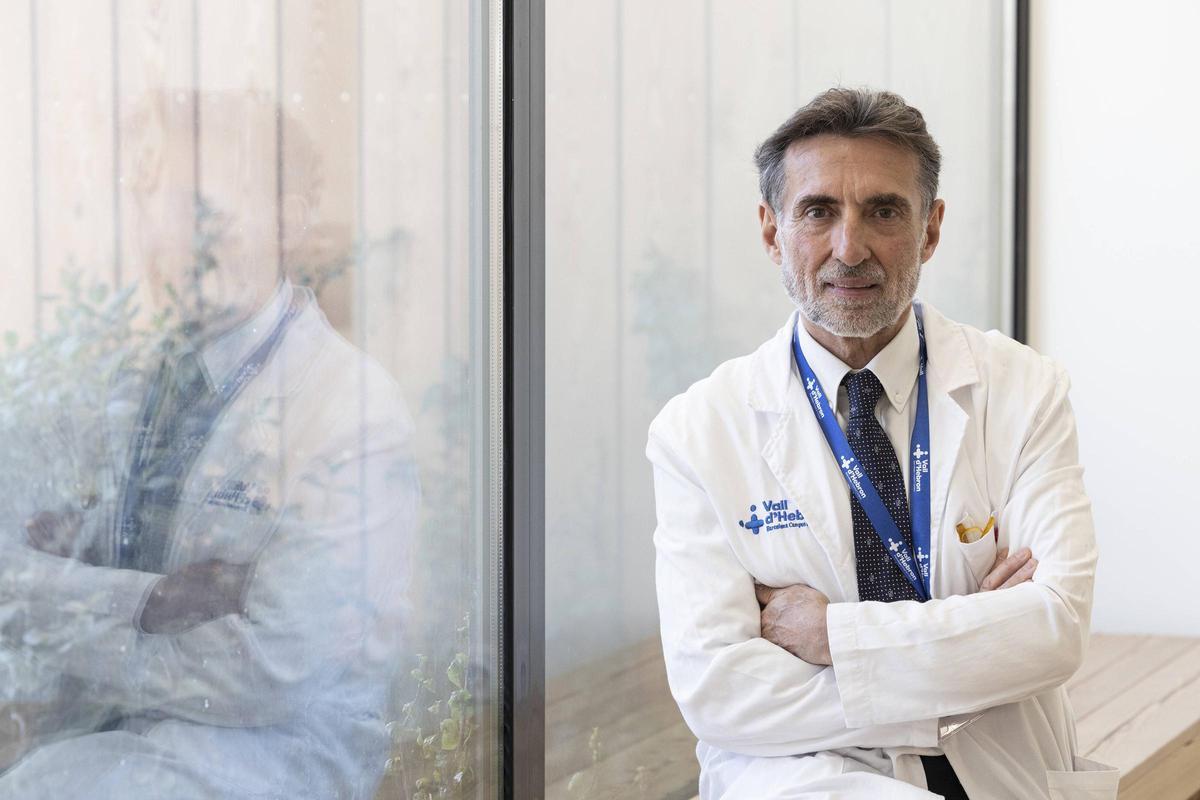 El doctor Xavier Montalban, jefe del Servicio de Neurología de Vall d'Hebron.