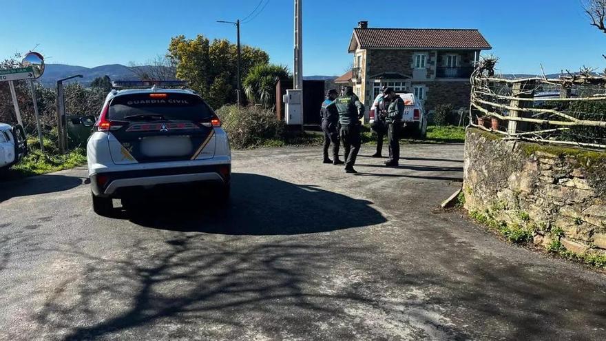 Hallado con vida cerca de su casa en Lalín el vecino de 76 años desaparecido este lunes