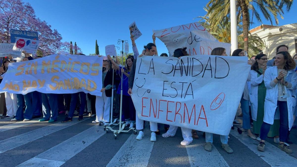 Protesta de médicos en València este martes