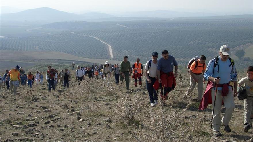 El 7º Circuito Provincial de Senderismo &#039;Naturcor&#039; ofrece 13 rutas por parajes naturales