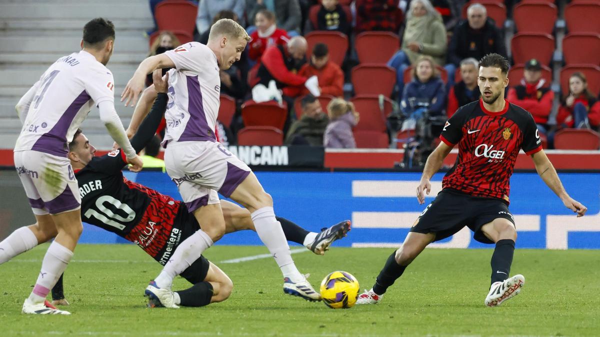 Van de Beek va marcar en la derrota del curs passat a Son Moix (2-1)