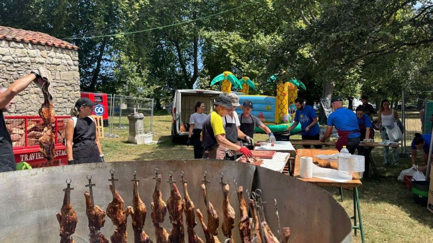 Preparativos de la corderada en Granda.