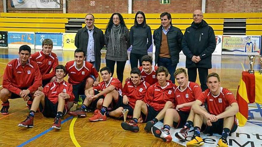 Els jugadors del CBiUM que van participar al torneig de Martorell