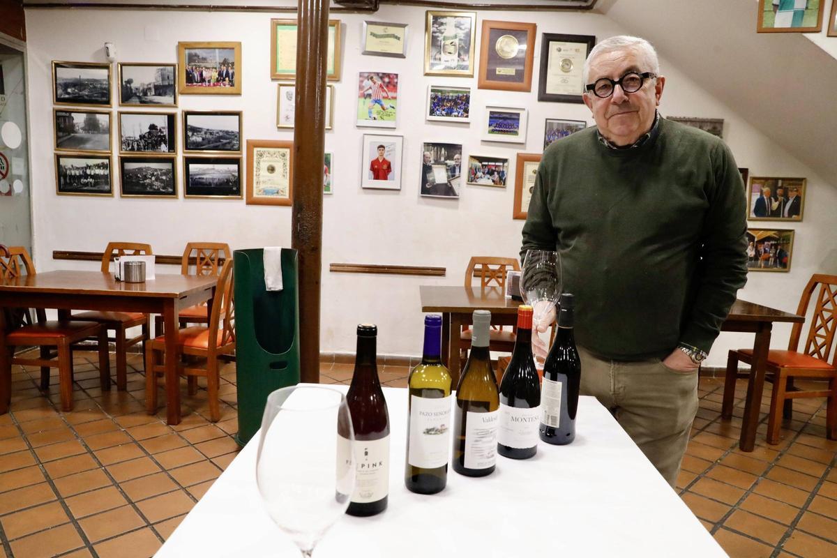 Langostinos, lubina y paletilla para la última Nochebuena en uno de los templos de la cocina en Asturias, que cierra