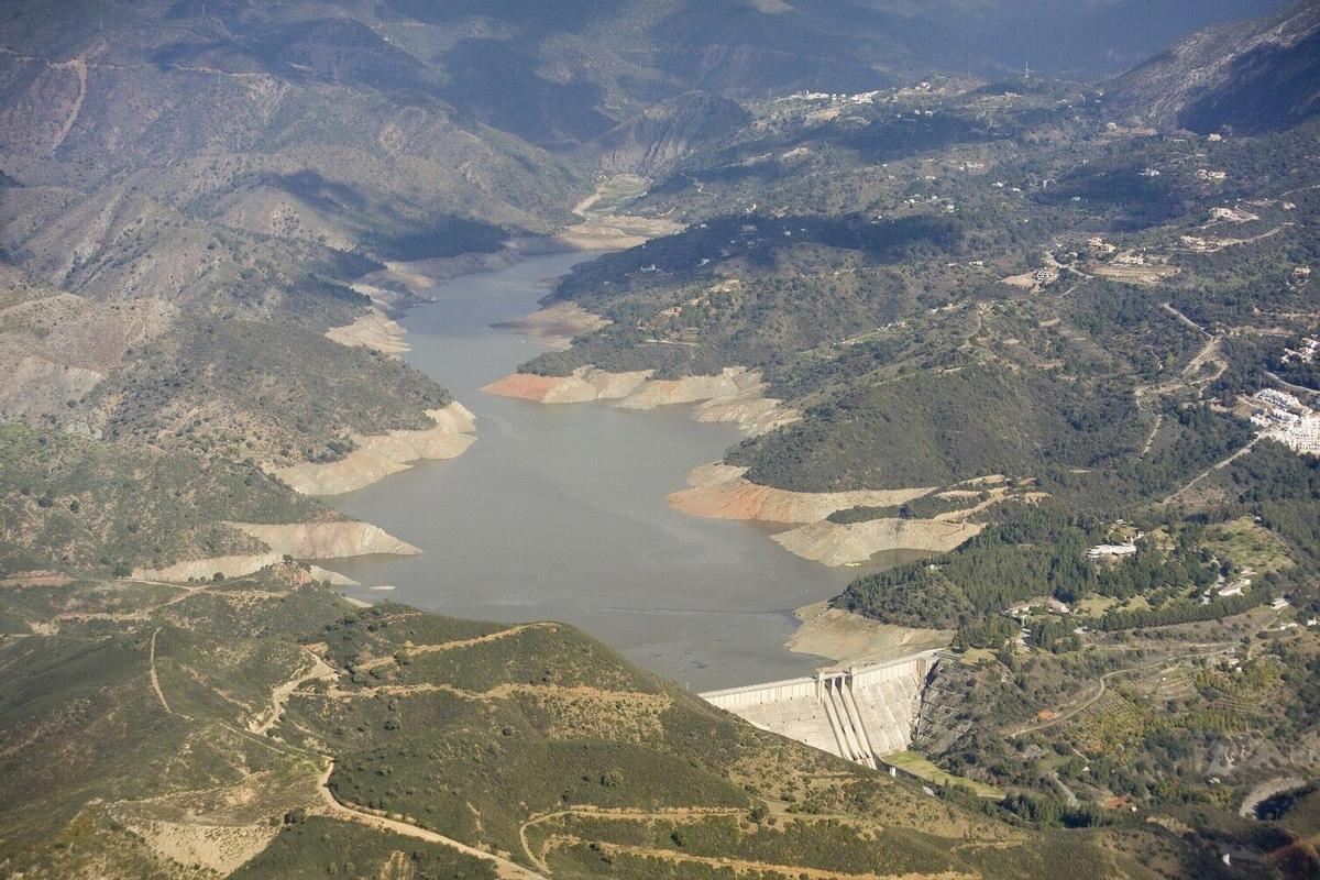07/02/2006 Embalse de La Concepción SOCIEDAD ANDALUCÍA ESPAÑA EUROPA MÁLAGA JUNTA