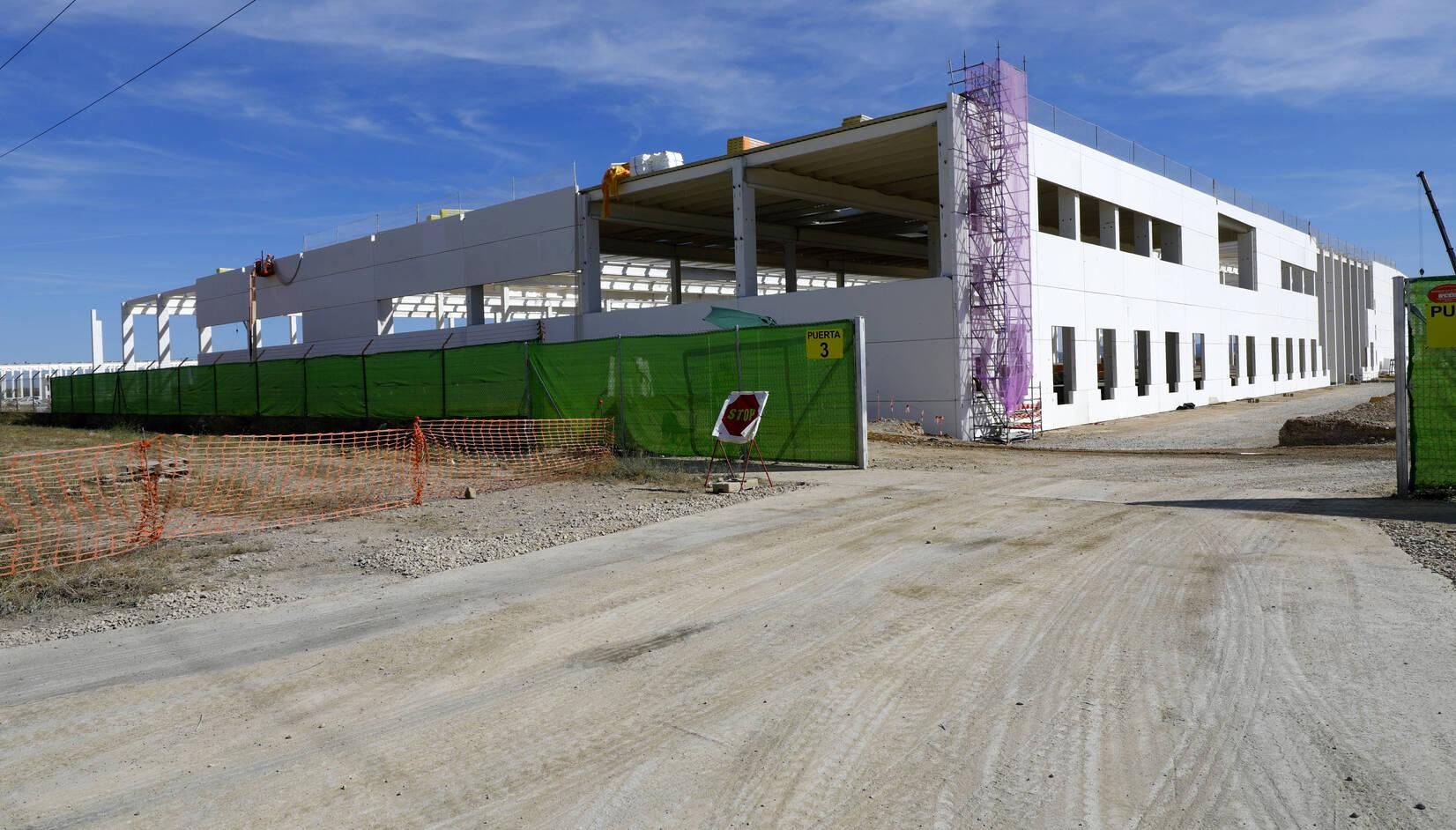 En imágenes | Así van las obras de Inditex en la antigua Universidad Laboral de Malpica