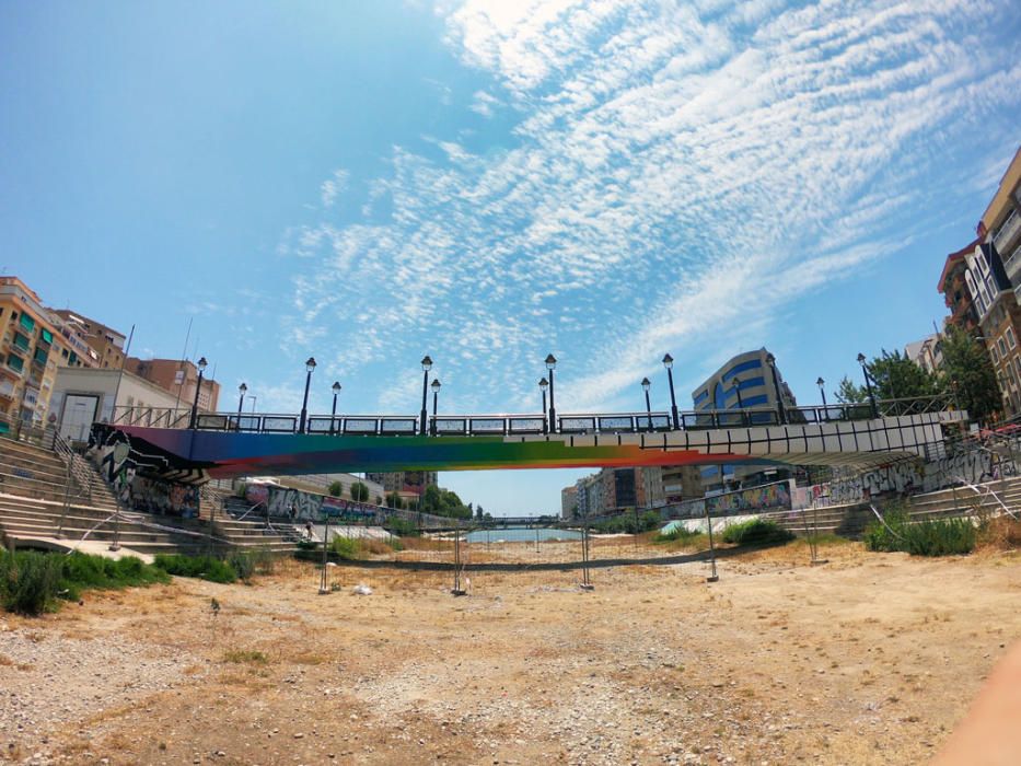 La nueva pasarela peatonal que sustituirá a la que ahora conecta El Perchel con la explanada del CAC se construirá en año y medio.