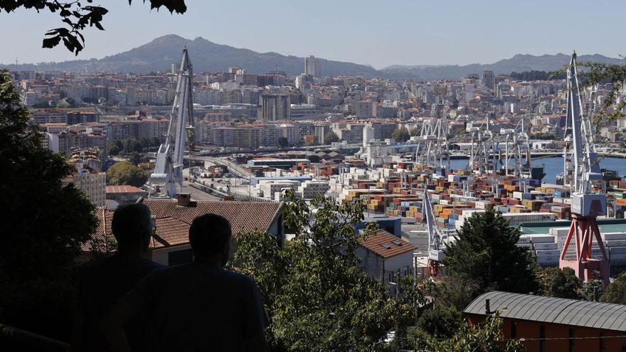 Vigo agiganta su hegemonía como la puerta de salida de pescado y conserva de toda España