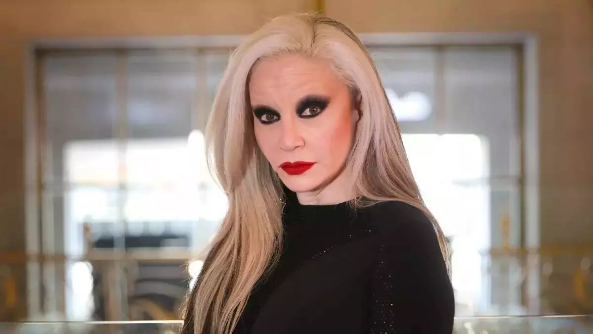 Alaska (62 años): "A las 7:30 estoy desayunada y preparada. Si estoy a medio dieta me como un biscote con aceite; si no me puedo comer un bollo o unos churros"