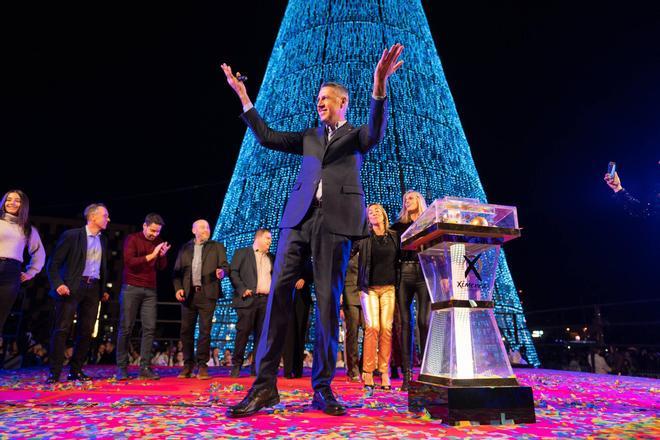 Inauguración del superárbol de Badalona a cargo del alcalde Albiol en noviembre del pasado 2024