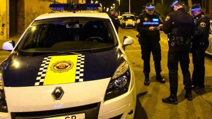 Detenido un hombre por amenazar a otro e intentar agredirlo con una navaja en un bar de Elche