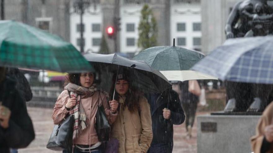 Las previsiones meteorológicas apuntan a un puente de mayo pasado por agua en Asturias