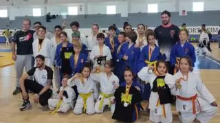 Ibiza se alza con ocho títulos en el Balear de promesas de judo