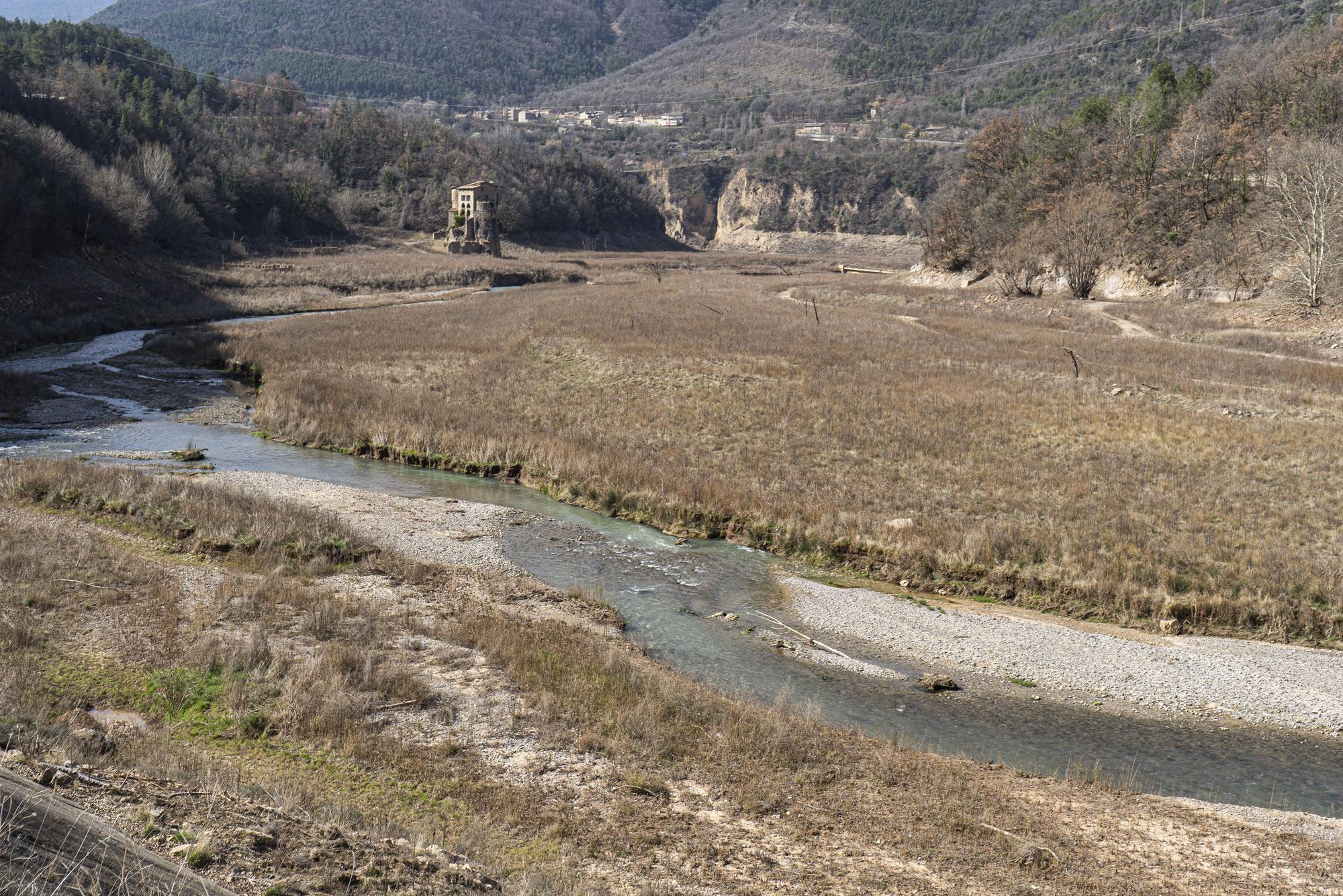 L'embassament de la Baells continua a nivells mínims d'aigua