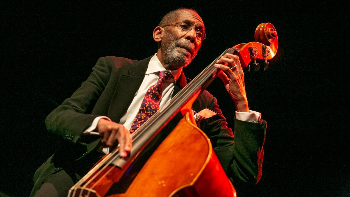 El legendario Ron Carter en el Festival de Jazz de Barcelona