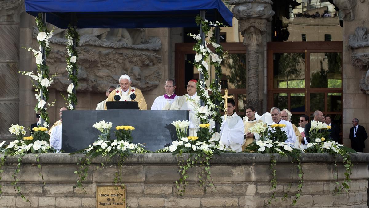 La triple reinvenció del papa Ratzinger