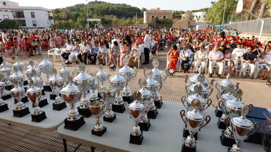 La XXIV Fiesta del Fútbol Pitiuso, en Sant Antoni el día 17 de junio.  | JUAN A. RIERA