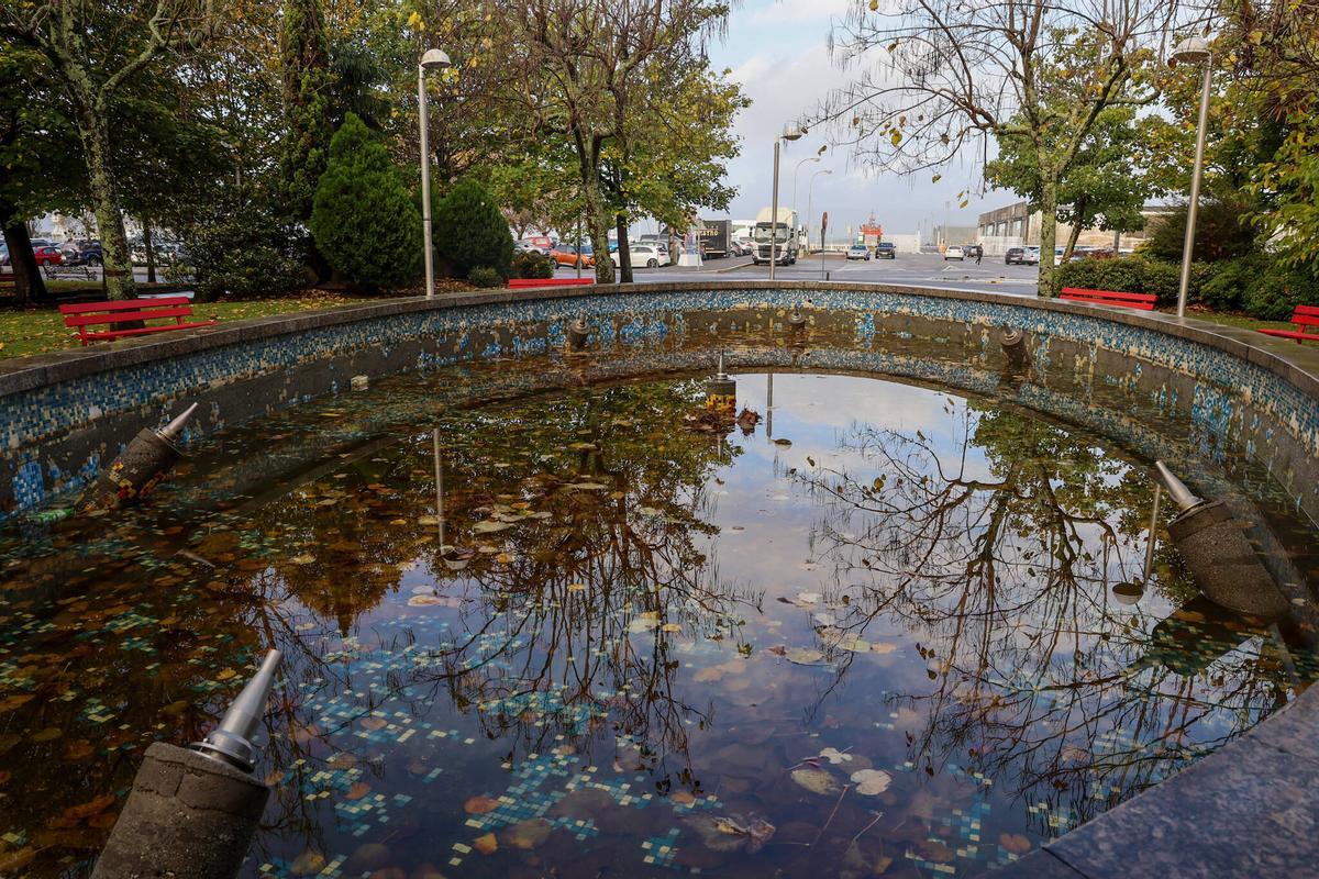 La fuente no funciona y está en un estad poco atractivo.