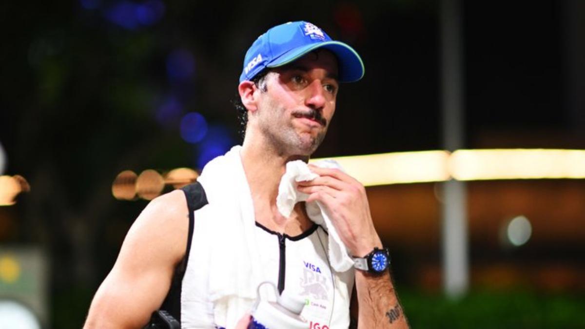 Ricciardo, emocionado al final de la carrera en Marina Bay