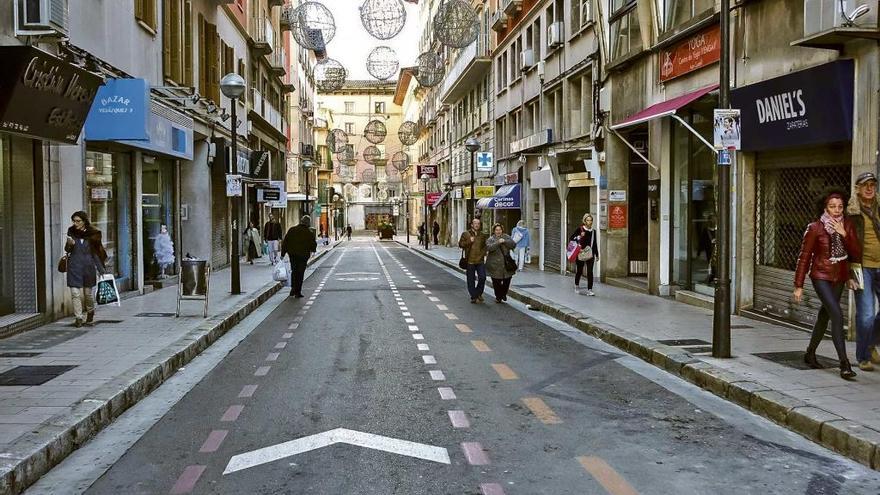 Calle Velázquez, en Palma, donde se produjo el atraco el 23 de marzo pasado.