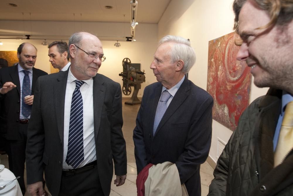 Conferencia de Andrés García Reche en el Club Mercantil