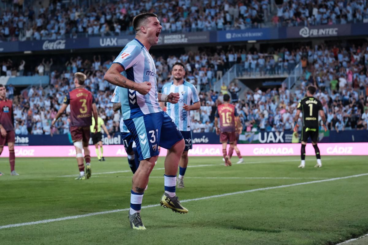 Málaga CF - Deportivo La Coruña en imágenes