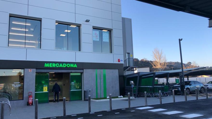 Fachada el nuevo Mercadona de Navalmoral de la Mata.