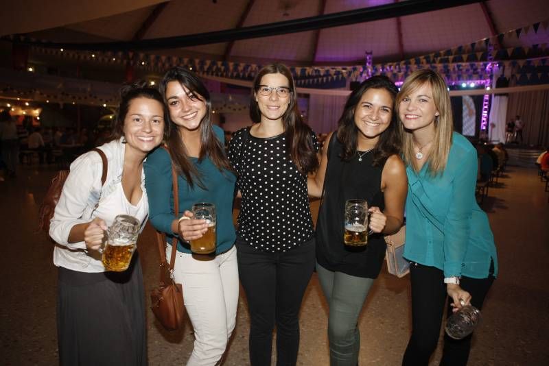 GALERÍA DE FOTOS - La Oktober Food Fest triunfa en la Pérgola