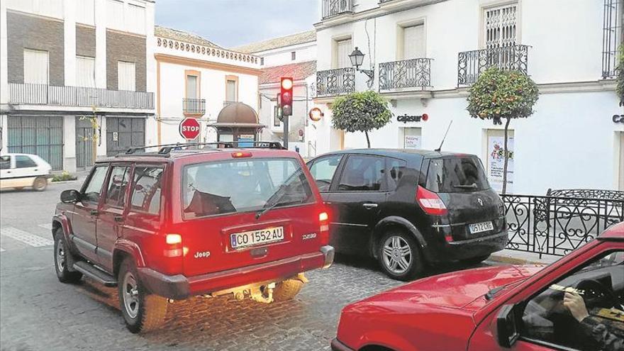 Instalan semáforos en el casco histórico de Bujalance