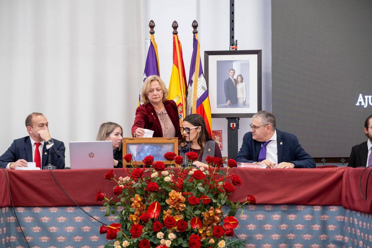 Algaida. ANOMENAMENT FRANCESC ANTICH FILL IL·LUSTRE