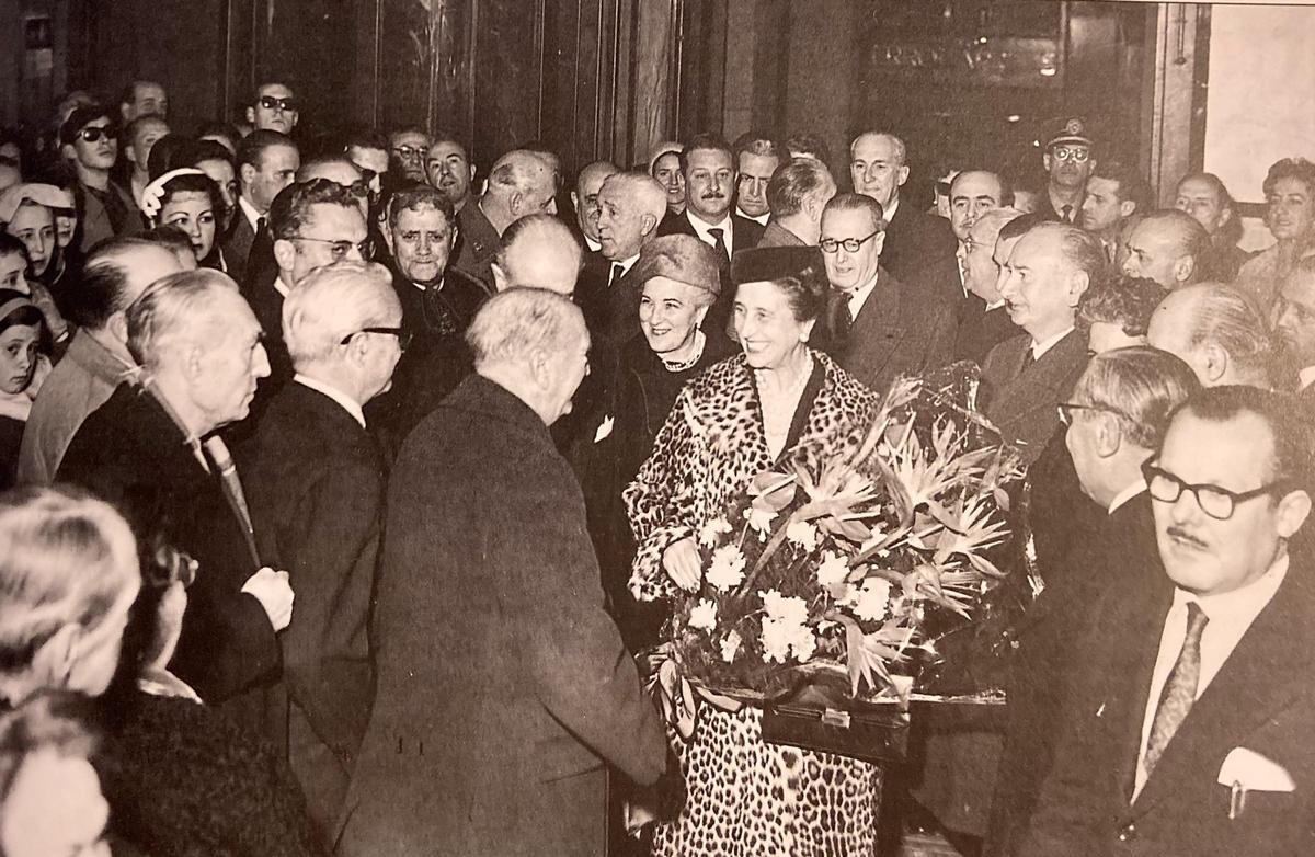 Una de las visitas de Carmen Polo a la Semana Santa de Málaga.