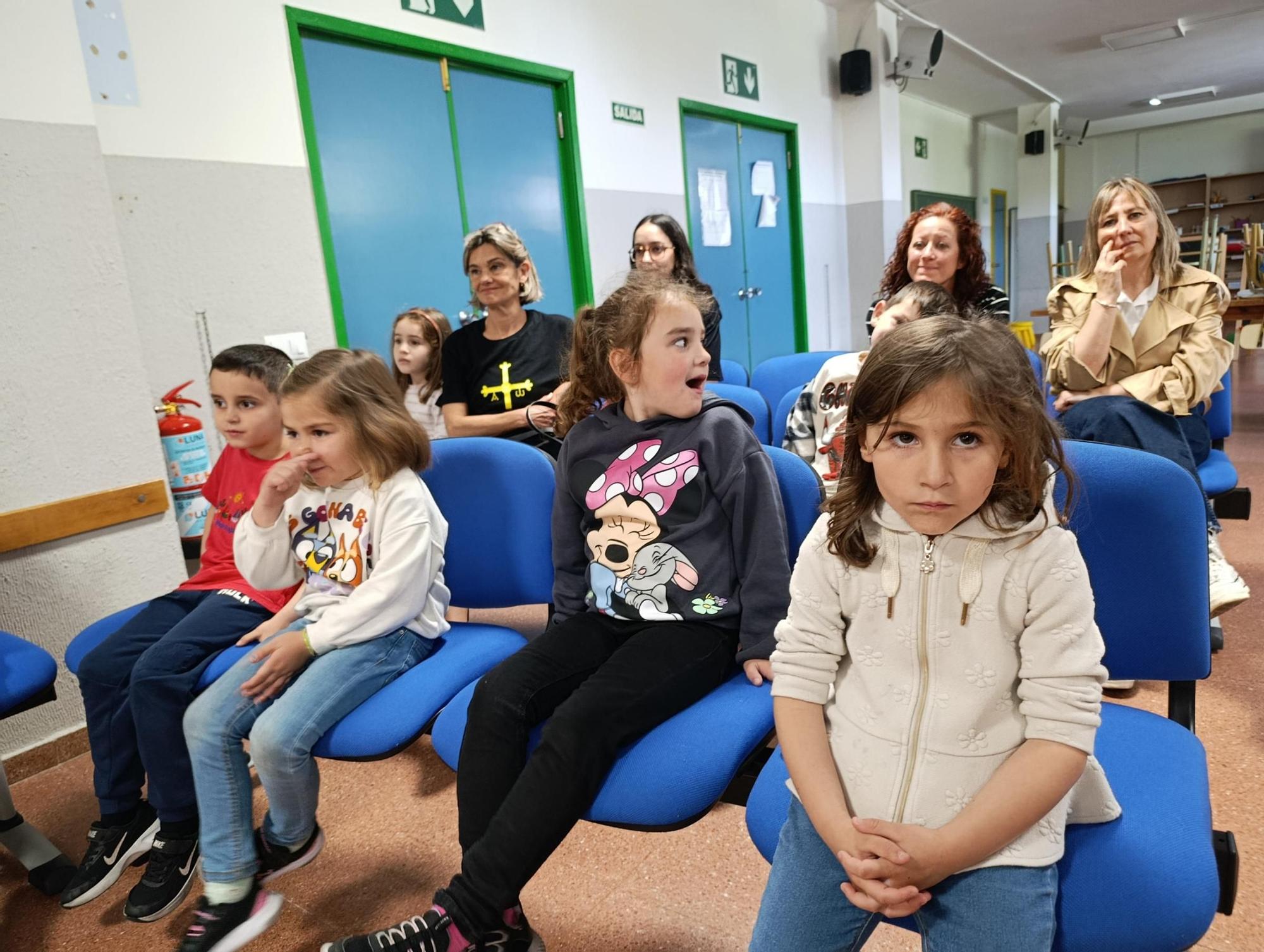Los pequeños de la Pola se preparan para el próximo curso