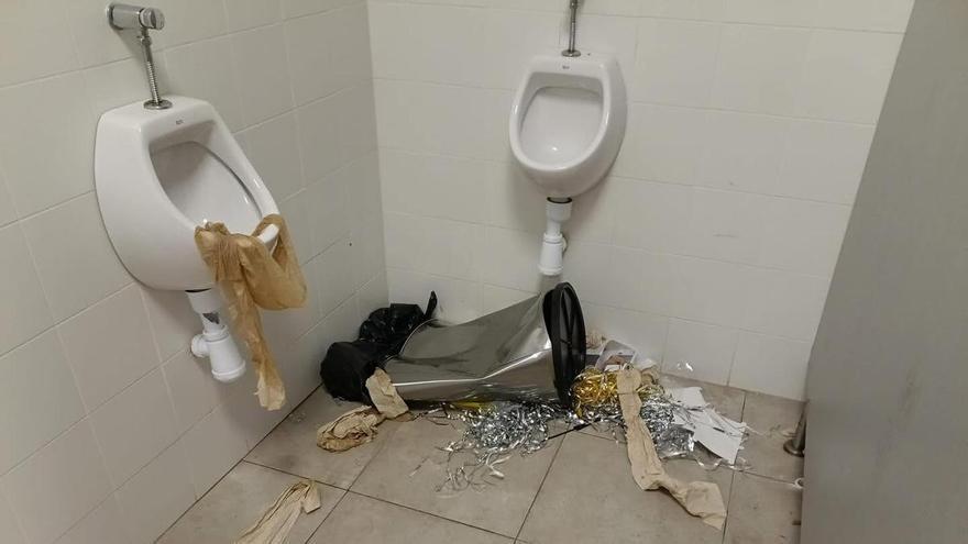 Una fiesta de graduación del instituto acaba en destrozos en el Espai Polivalent La Granaïna de Montaverner