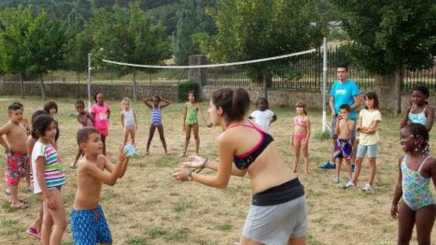 Unos 80 menores coruñeses, en las actividades de verano de La Caixa