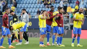 Resumen y highlights del Cádiz 0 - 0 Las Palmas de la jornada 37 de LaLiga EA Sports