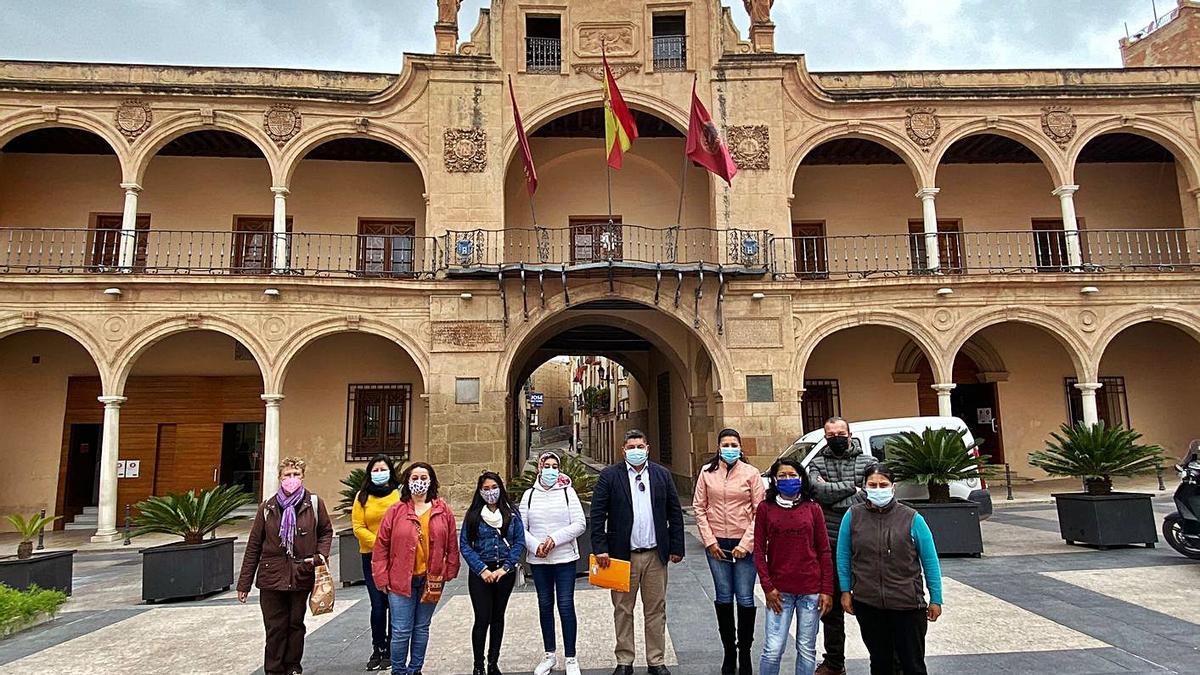 Afectados mantuvieron ayer una reunión con el alcalde Mateos para abordar el problema. | L.O.