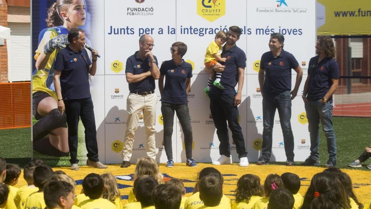 Sant Guim de Freixenet acogió la inauguración de una nueva 'Cruyff Court'