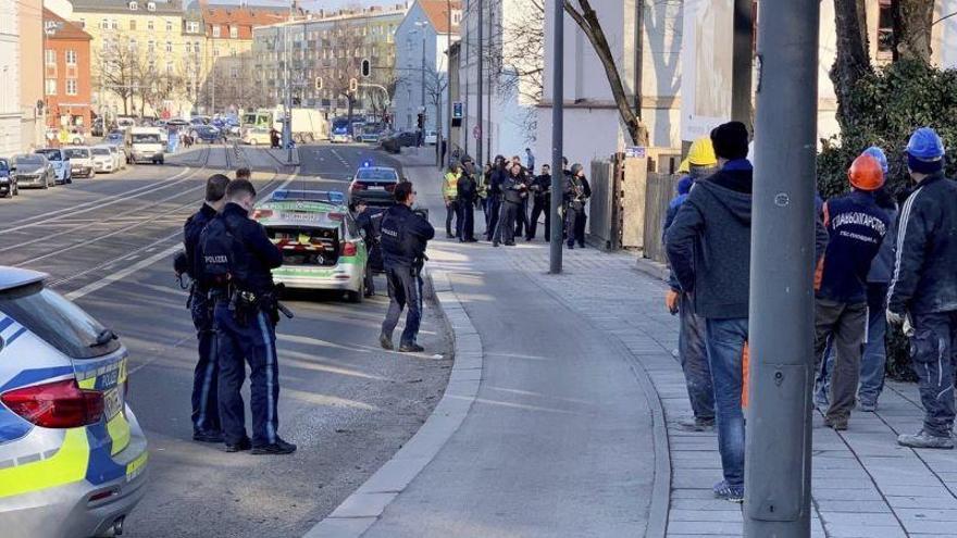 Dos personas fallecen en un tiroteo en Munich