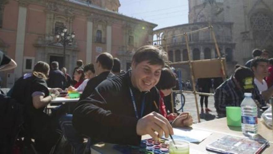 Los centros ocupacionales sacaron a la calle su actividad con los discapacitados.