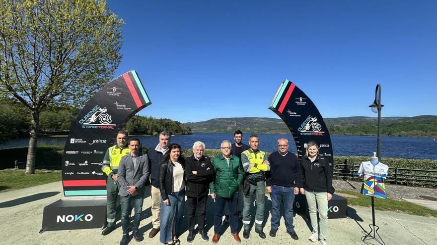 La Ourense Strade Termal se presentó en el complejo turístico O Corgo, en Muiños. |  // FDV