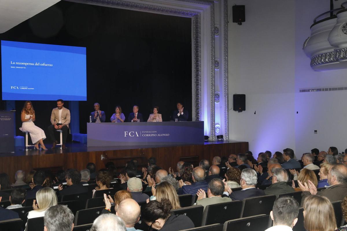 EN IMÁGENES: Presentación de la Fundación Corripio Alonso en el teatro Riera de Villaviciosa