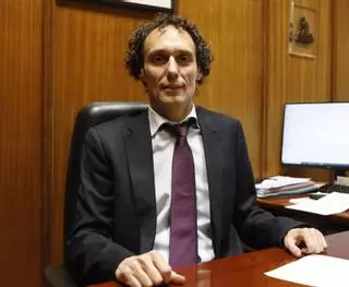 Juan Fernández, gerente del Sanatorio Adaro de Langreo: "Soñamos con tener nuevos edificios en el Adaro"