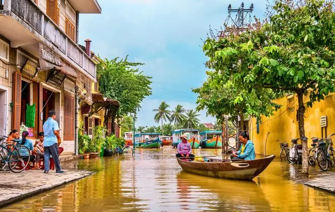 Hoi An, Vietnam: farolillos, arquitectura histórica y vida junto al río Thu Bon