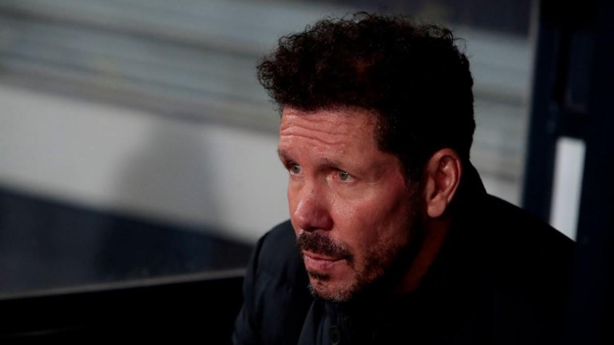 Simeone durante el partido ante el Cádiz