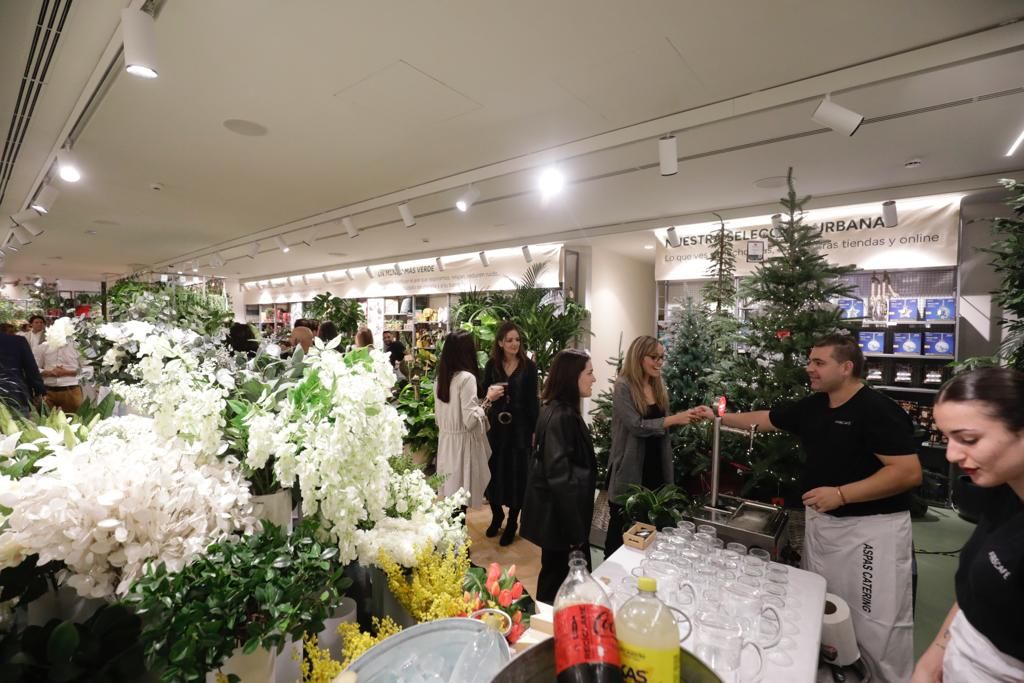 Las fotos de la inauguración de la nueva tienda de jardinería Fronda en el Palacio Avenida de Palma