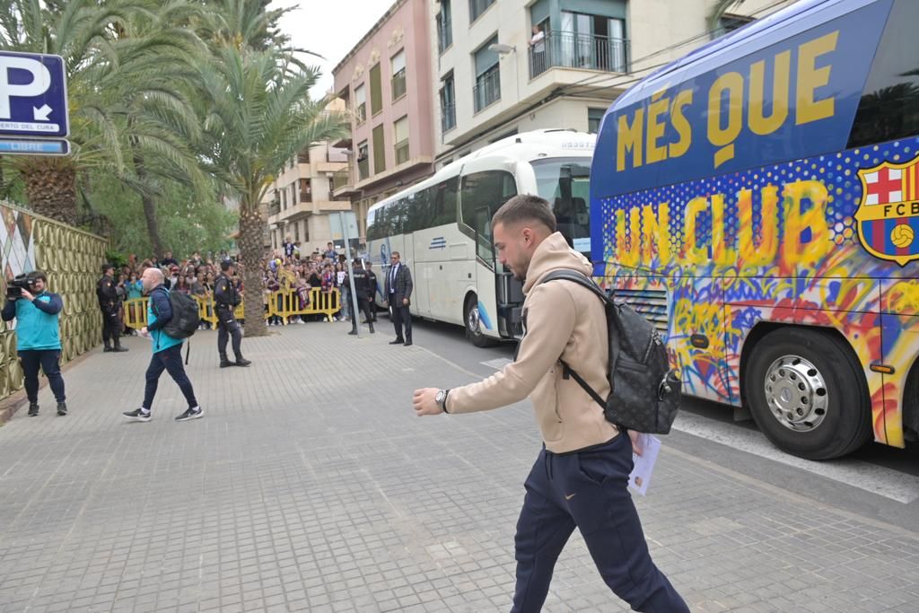 Llegada del Barça a Elche para el partido de esta noche en el Martínez Valero (21:00 horas)