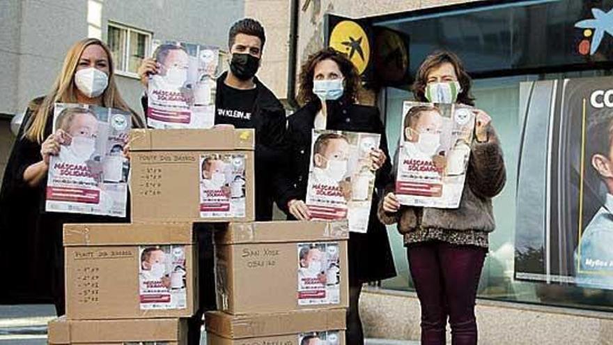 Las postales dan paso a la decoración de mascarillas