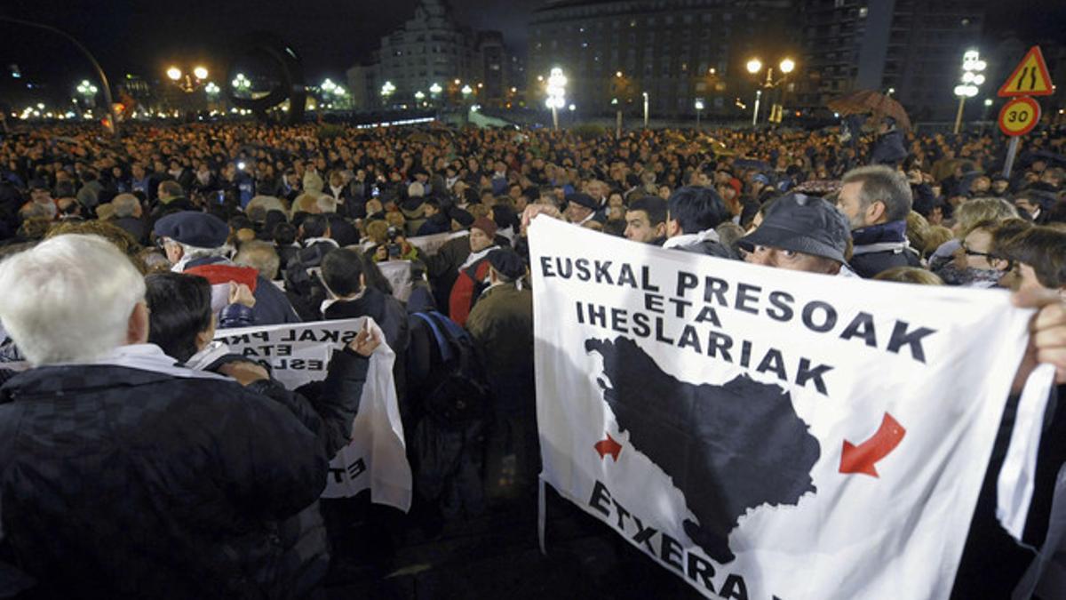 ARRANCA LA MANIFESTACIÓN EN FAVOR DE LOS DERECHOS DE LOS PRESOS ETA